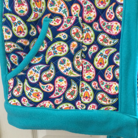 FINAL MARKDOWN Ladies reversible vest - Picture 2 of 9